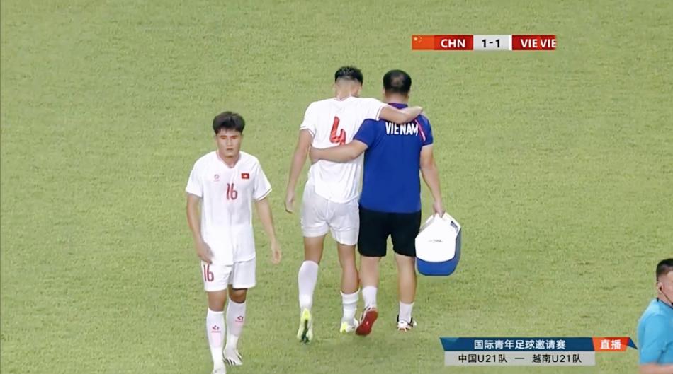 MK体育-上港战术娴熟，晋级赛事下一轮