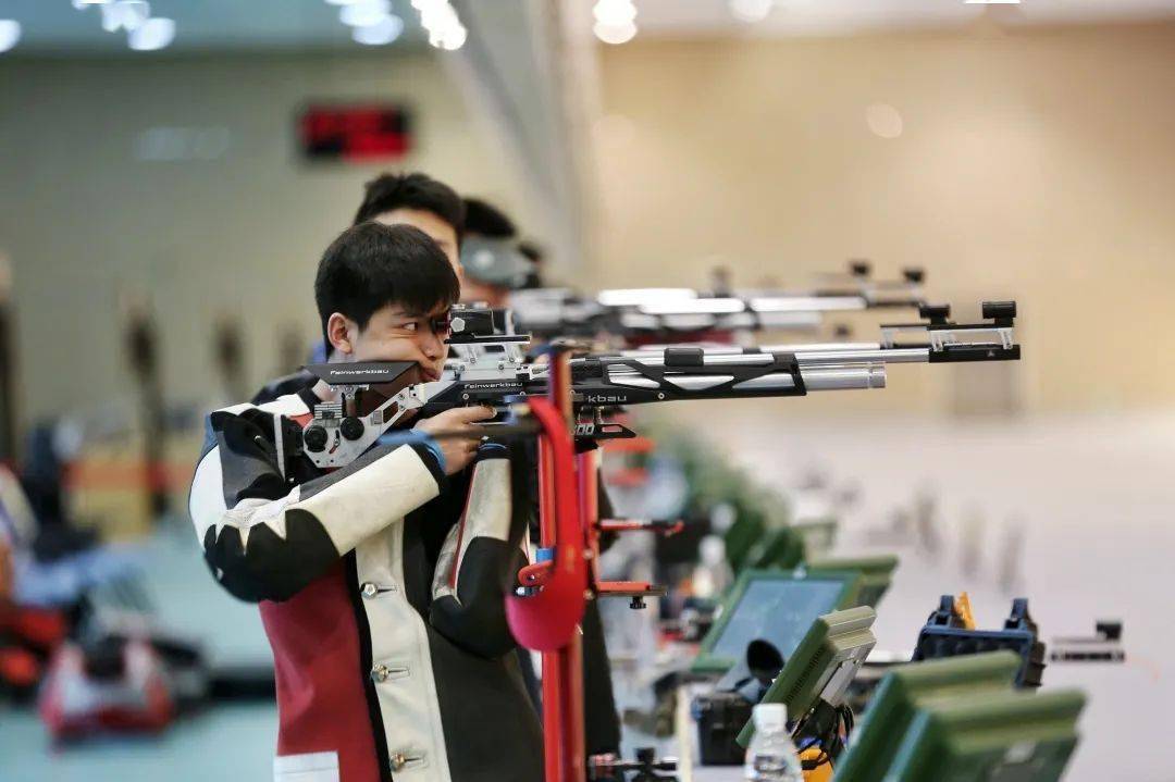 MK体育-射击运动员逐鹿场上激动人心